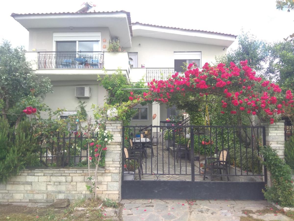 Sofia'S Cottage Ασπροβάλτα Εξωτερικό φωτογραφία